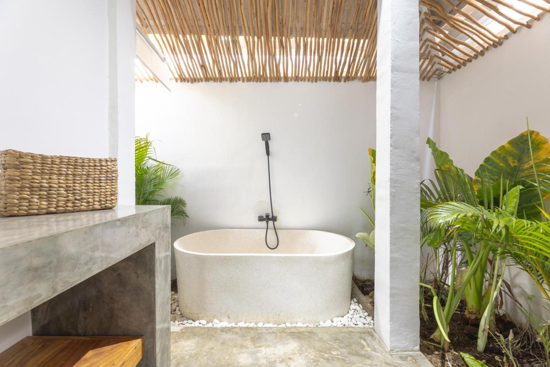 Hola Villas & Lofts Uluwatu Екстериор снимка